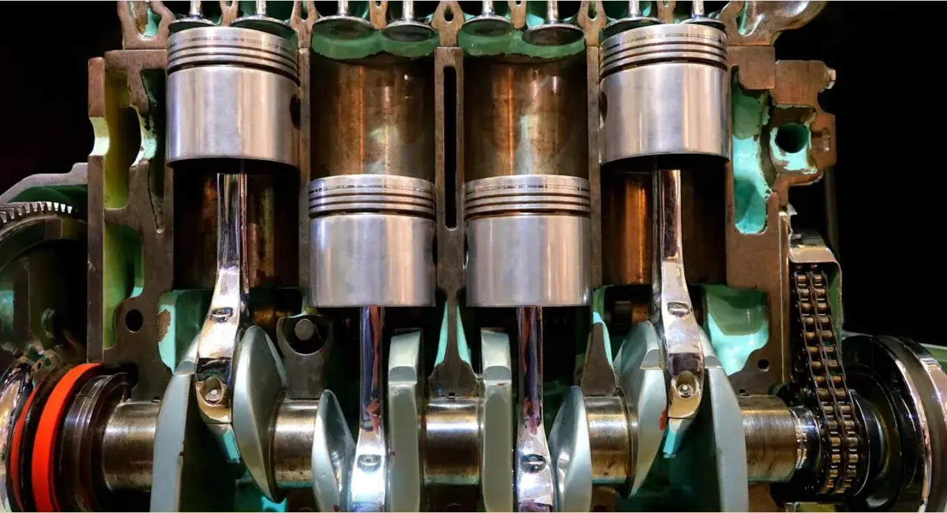 diesel_engine_piston_movement_from_baileparts